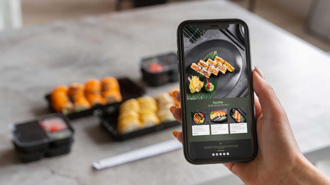 A Comprehensive Guide to 7 POS Hardware Required for Your Restaurant in 2023